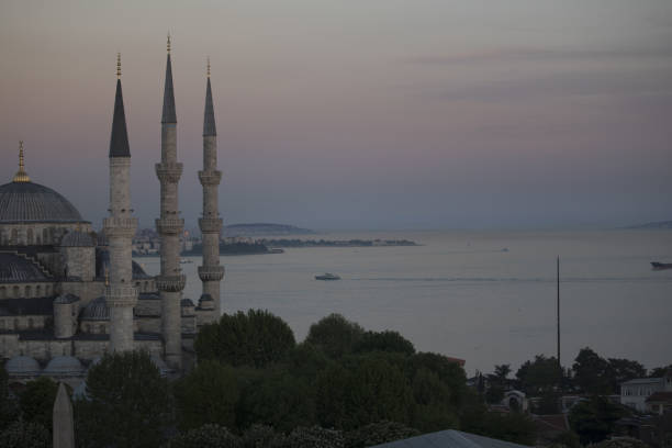 The Blue Mosque, (Sultanahmet Camii), Istanbul, Turkey