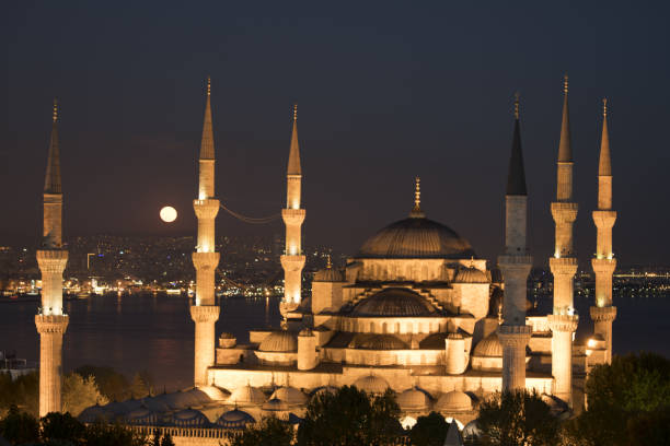 istock The Blue Mosque, (Sultanahmet Camii), Istanbul, Turkey 685241452