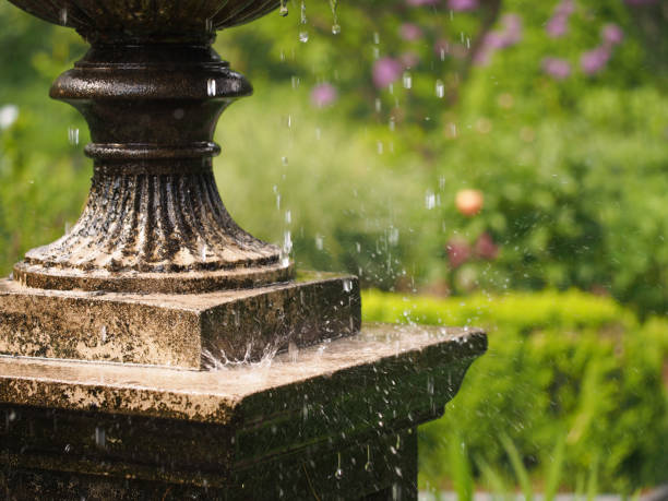 istock Garden Fountain 685271700