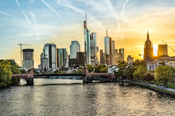 istock skyline of Frankfurt with river Main 685386538