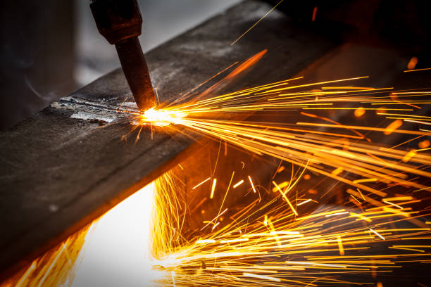 istock Metal cutting gas 685389006