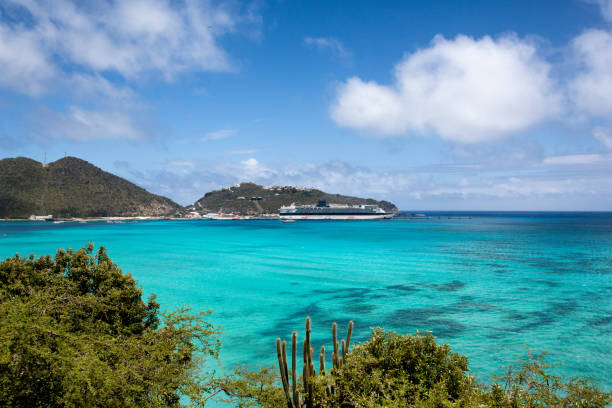 istock Great Bay in Dutch St. Maarten, Caribbeang 685420424