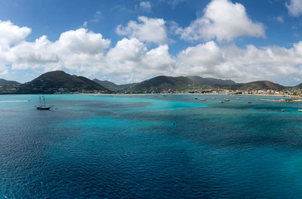 istock Great Bay in Dutch St. Maarten, Caribbeang 685430234