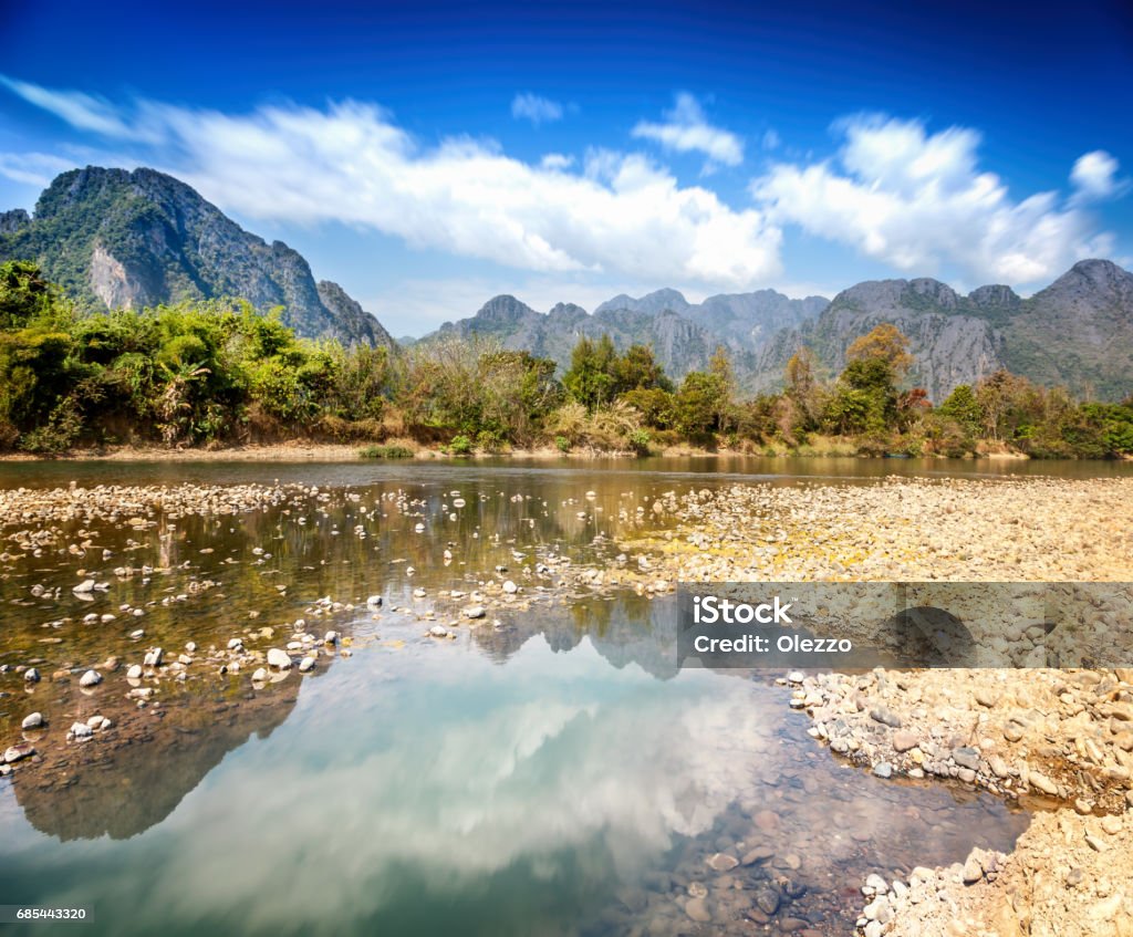 River in the mountains - Royalty-free Azul Foto de stock