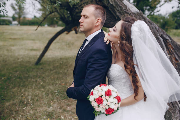 istock couple in wedding day 685443956