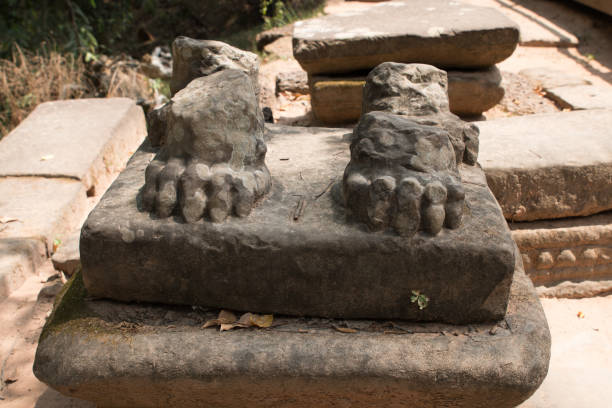 istock Feet of the guardian at Ta Phrom 685464856