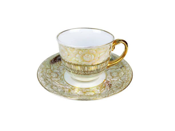 istock Chinese set of tea cups on white background 685471044