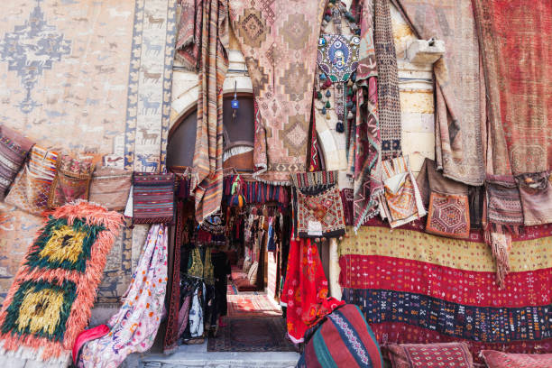 istock Red and old carpets in turkish bazaar 685471066