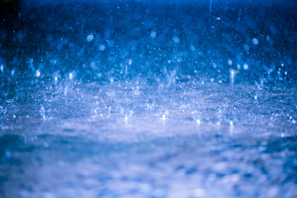 istock Rain bokeh background,circular facula,abstract,abstract colorful defocused 685692836