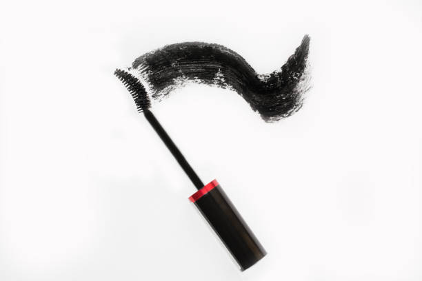 istock Different kinds of tassels mascara 685756624