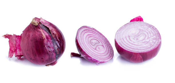 istock Sliced Fresh onion and Ripe onion on white background. 685758040