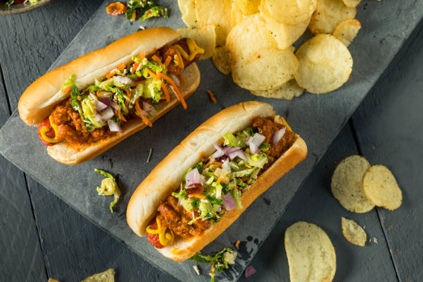 istock Homemade Slaw Hot Dog 685775492