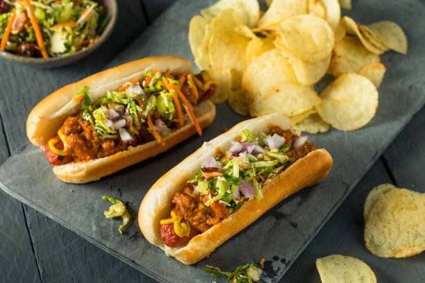 istock Homemade Slaw Hot Dog 685776480
