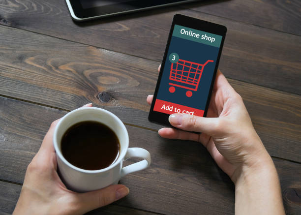 istock Online shopping at the internet store. E-commerce. 685786458