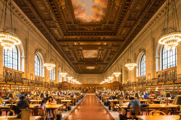 new york public library - book school desk old imagens e fotografias de stock