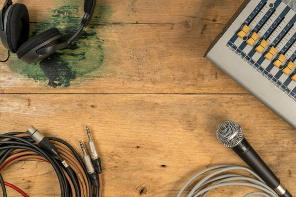 istock Flat lay of sound equipments 685821846