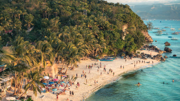 일몰 중 디니위드 비치, 보라카이, 필리핀 - visayan islands 뉴스 사진 이미지