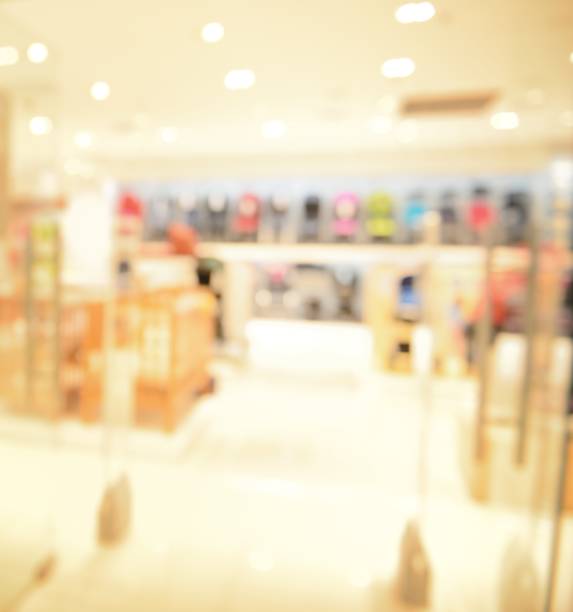 istock Abstract blur of shopping mall 685872730