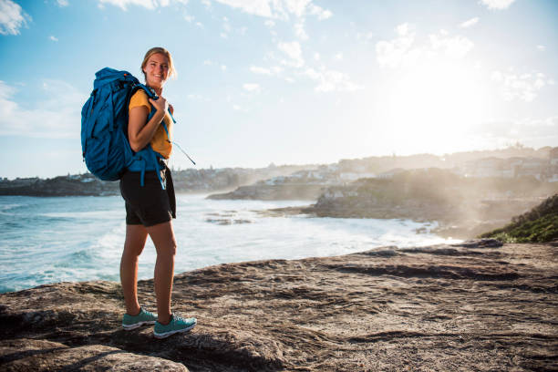 istock Standing at the top of the cliff 685885148
