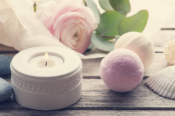 istock Bath bombs on old wooden background 685976668