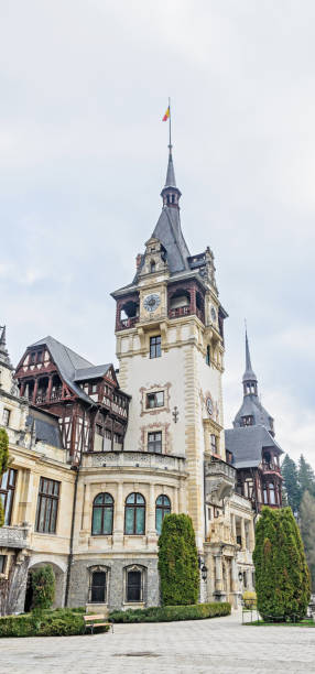 sinaia, romania - april 4, 2017: visiting the peles castle from sinaia romania, carpathian mountains - mansion tudor style non urban scene residential structure imagens e fotografias de stock