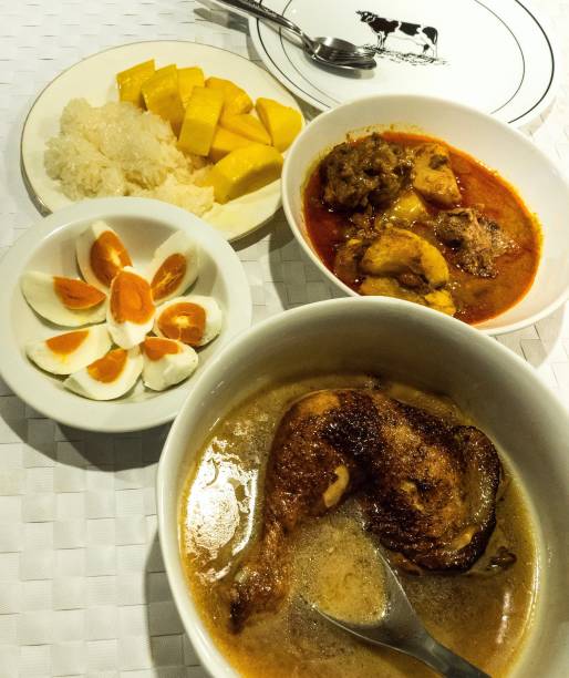 istock Spicy Muslim Curry,Broied Chicken,Salted Eggs With White Rice 686149062
