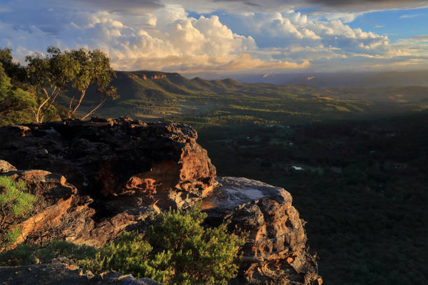 istock Views over the Megalong Valley Blue Mountains Australia 686149324
