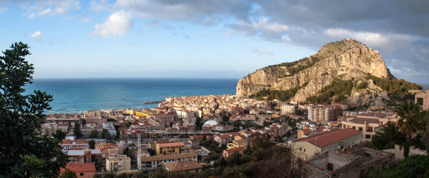 istock Beautiful panoramic view of Cefalu. Sicily 686150128