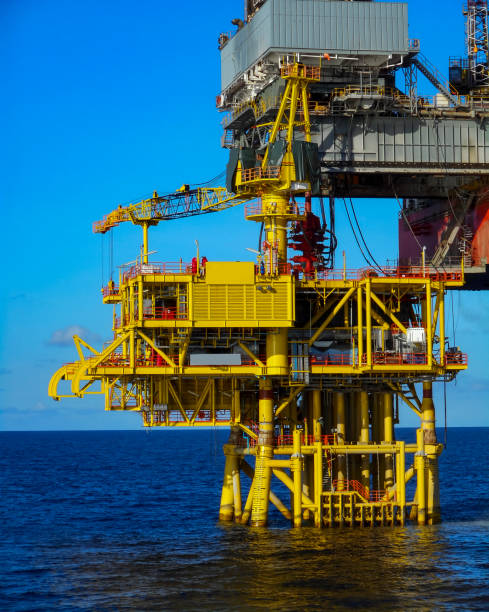 해양 플랫폼 - oil rig sea remote oil industry 뉴스 사진 이미지