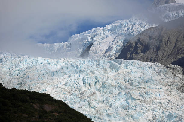 istock Surface of Franz Josef glacier 686175924