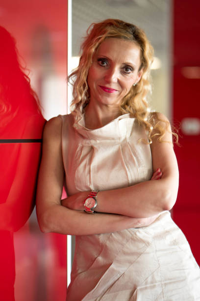 istock Businesswoman posing in a lobby 686225430