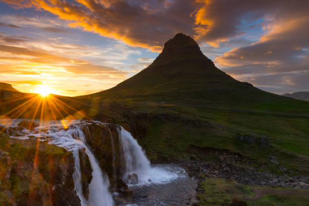 istock Midnight sun at Mt Kirkjufell Iceland 686344240