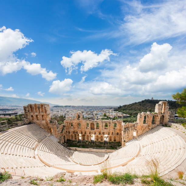 амфитеатр геродес аттикус акрополя, афины - herodes atticus стоковые фото �и изображения