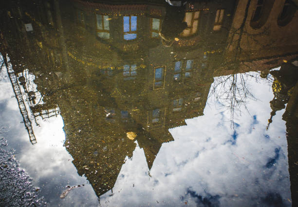 istock Reflection of Old Synagogue in Prague 686443072
