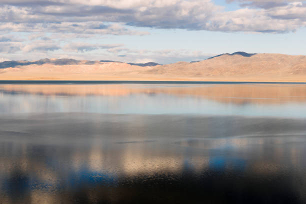 istock Walker Lake Great Basin Western Nevada Mineral County 686464874