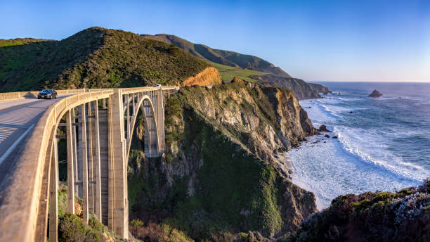 panorama del puente de bixby - california coastline beach cliff fotografías e imágenes de stock