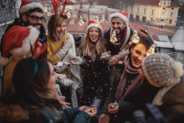 istock Waiting a New Year's with friends 686597270