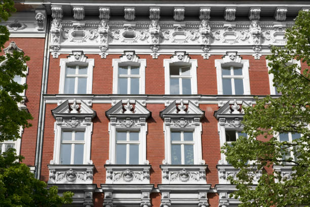 istock historic house  facade - residential building exterior 686717514