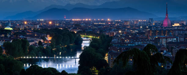 istock Turin cityscape panorama with river Po and twilight 686727718