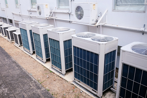 There are many type of condensing unit