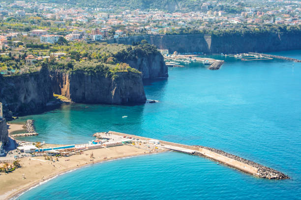 istock landscape of Sorrento's peninsula 686874212