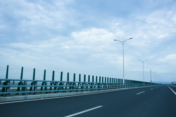istock Traffic night of bridge 687031080