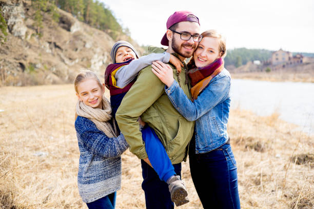 istock Family is cleaning outside 687155548