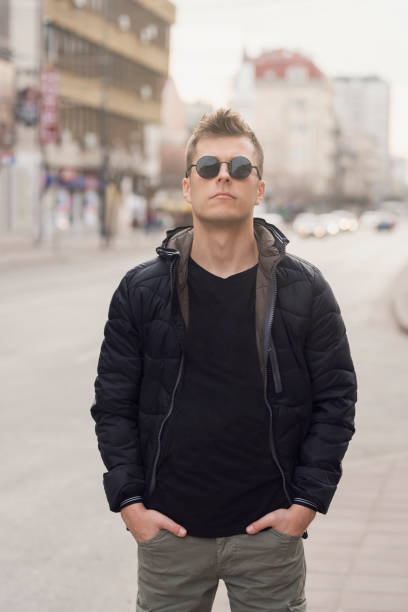 istock Casual City Life 687162656