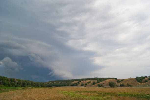 istock The storm is coming to the valley 687193412