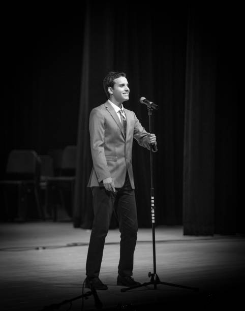 istock Jazz singer teenager 687214592
