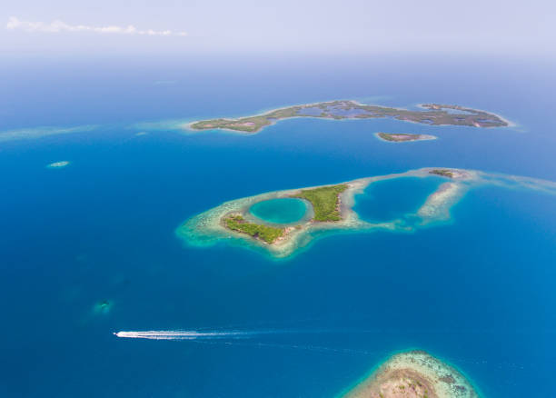 istock Coral Reef and Caye Aerial 687245416
