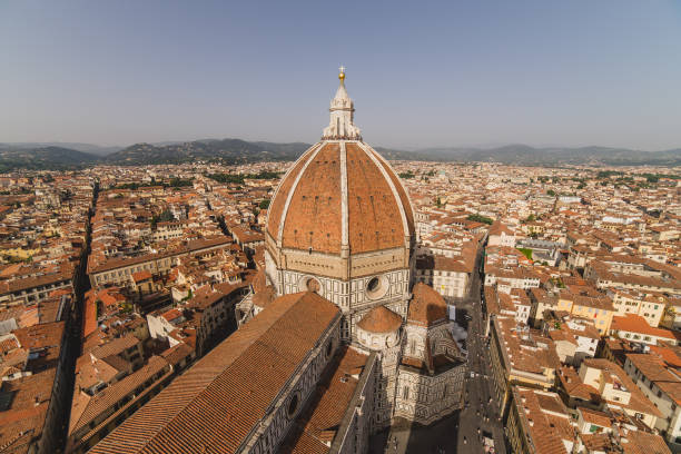istock view over florence from cattedrale di Santa Maria del Fiore 687366940