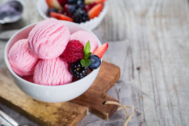 istock Berry ice cream with fresh fruits 687436350