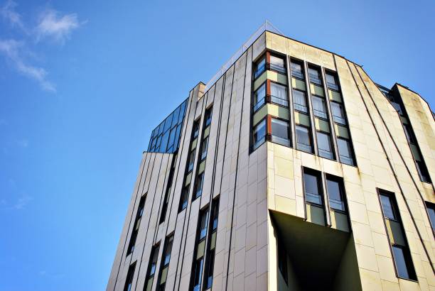 istock Facade of a modern apartment building 687550012